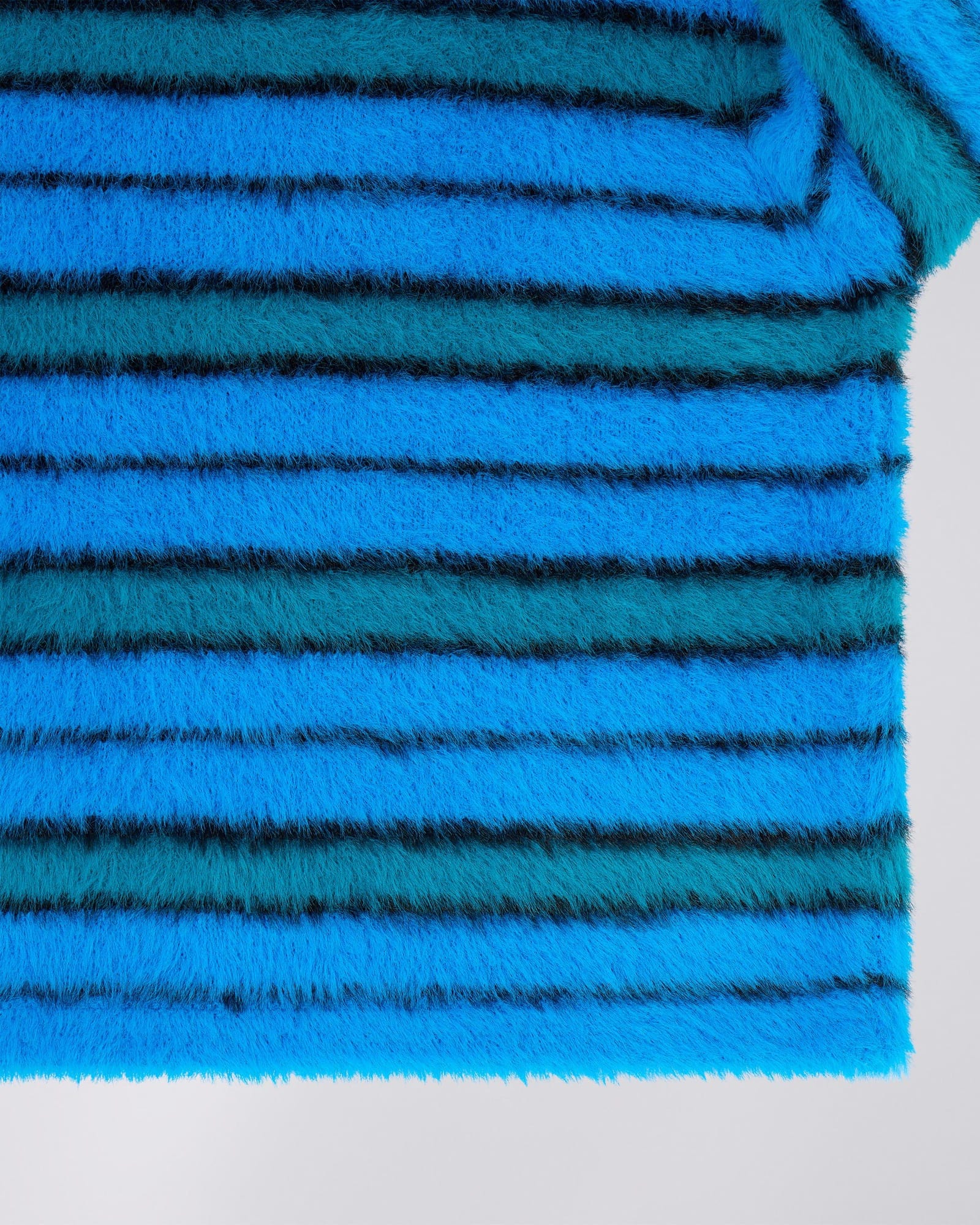 W Gill Striped Sweater - Image 10
